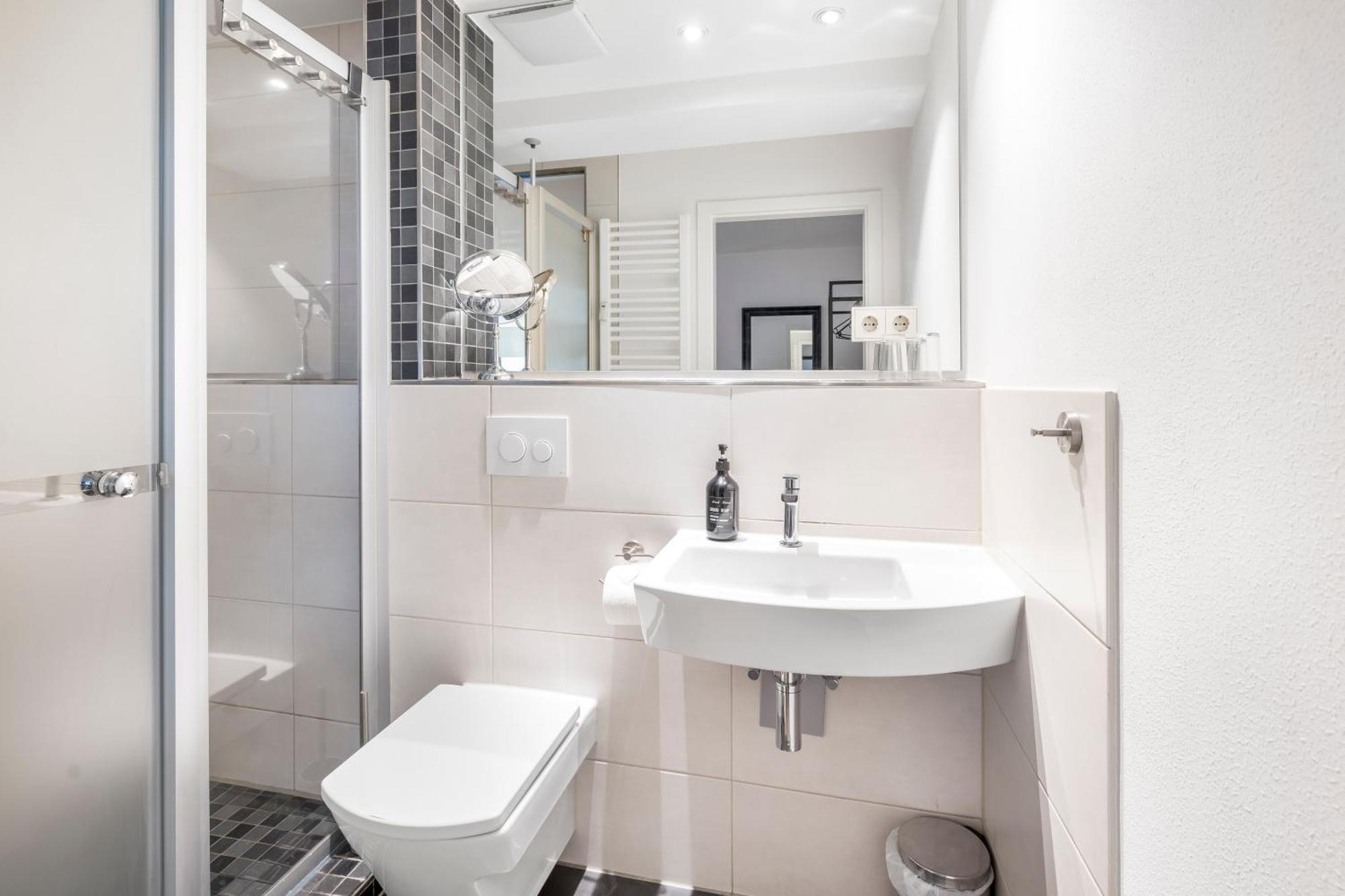 Urban Retreat Apartment - Whirpool - Top Lage Colonia Esterno foto