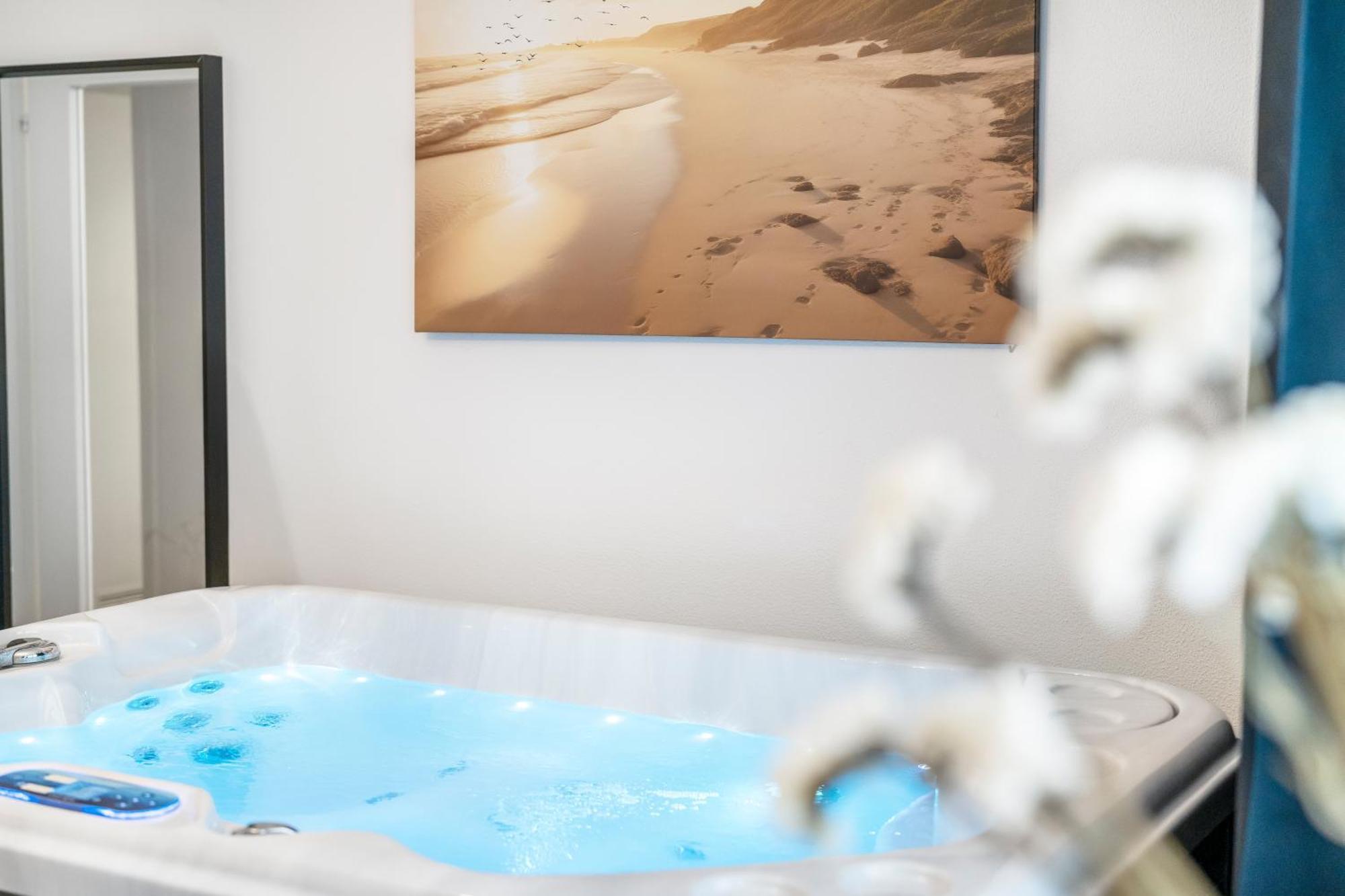 Urban Retreat Apartment - Whirpool - Top Lage Colonia Esterno foto