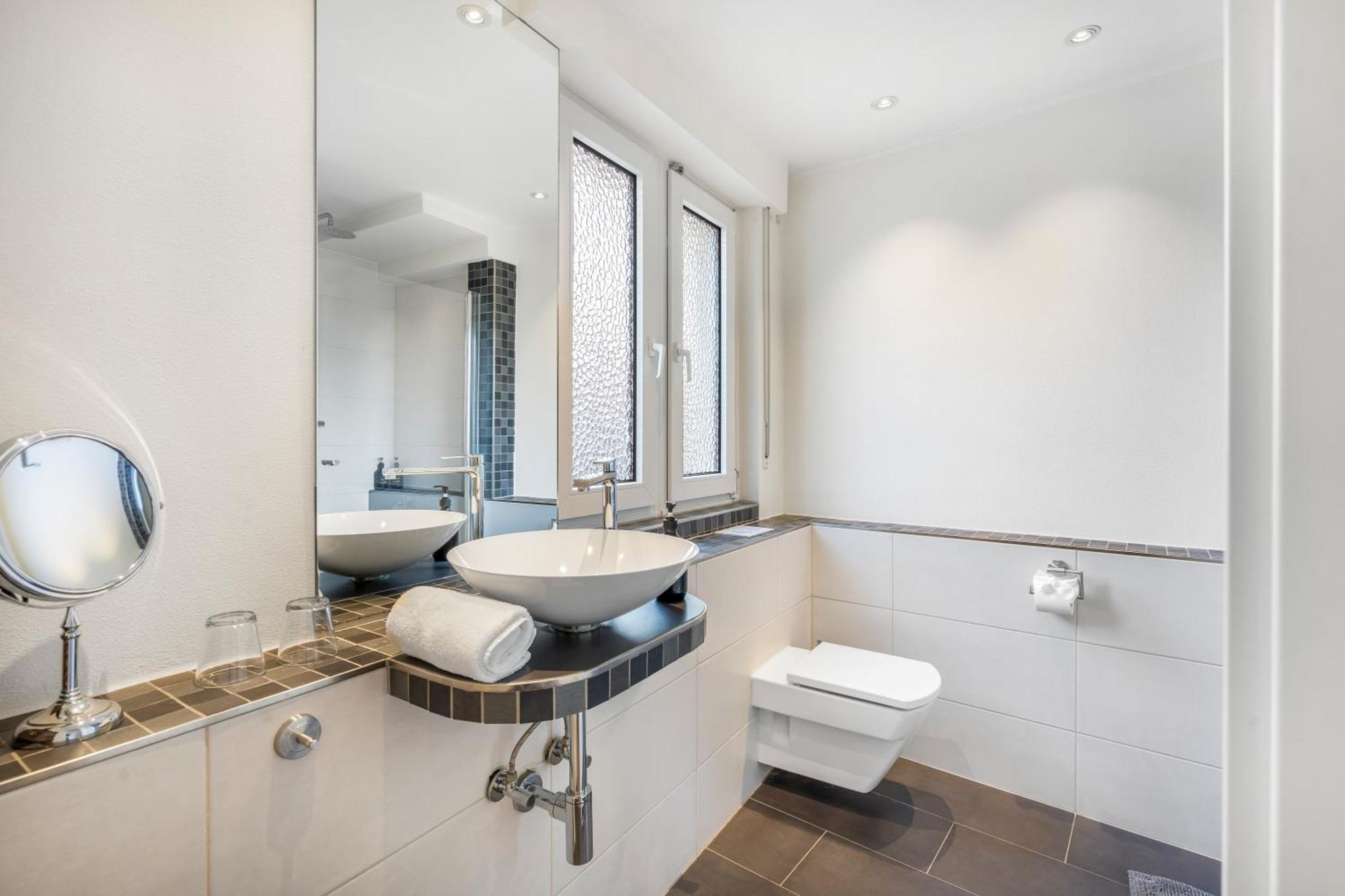 Urban Retreat Apartment - Whirpool - Top Lage Colonia Esterno foto